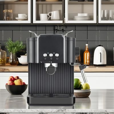 Home Bluetooth Máquina de Espresso de aço inoxidável semi-automática para hotéis do Oriente Médio