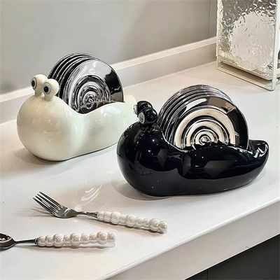 Conjunto de utensílios de cozinha com recipiente de caracol cerâmico pintado à mão