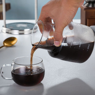 Chaleira de aço inoxidável para chá estilo minimalista escandinavo