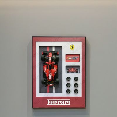 Automóvel esportivo Porsche personalizado e modelos de casas bonitas exibidos em moldura de parede para decoração de casa elegante