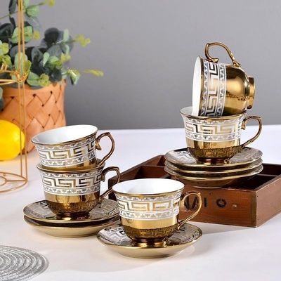 Skimmers utensílios Tipo Golden Design porcelana Set de chá e café com característica dobrável