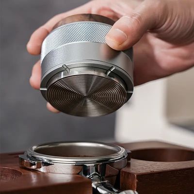 Materiais plásticos de textura fosca 58 mm Distribuidor de expresso manipulador para prensagem de pó de café