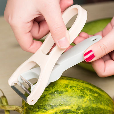 Cortador de vegetais de mão sustentável com alça de fácil agarre e lâmina de aço inoxidável afiada para rápido