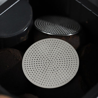 Espelho de café de leite de aço inoxidável Barista-Grade 51mm Puck Screen para acessório de fabricação de cerveja