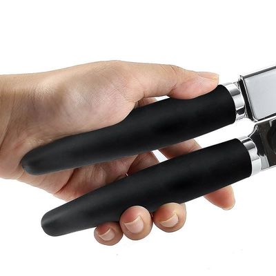 Casa Uso Aço inoxidável Custom Easy Crank Manual Can Opener garrafa de cerveja com logotipo de ferro