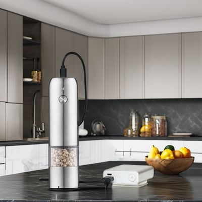 Moinhos de sal e pimenta com núcleo de cerâmica de barro de aço inoxidável Mini grinder eléctrico