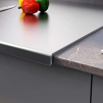 Tabela de corte transparente de gelo 4 com medidas para design de cozinha moderna