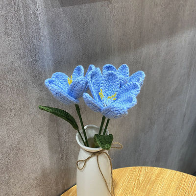 Decoração única de mesa de seda com bolsas de girassol e margarida de malha para presentes preciosos