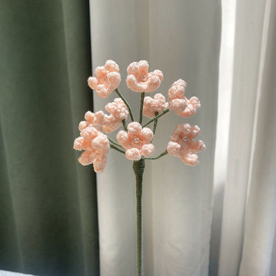 Impressionantes flores e folhas artificiais de seda 3D feitas à mão para as peças centrais do Dia da Mãe