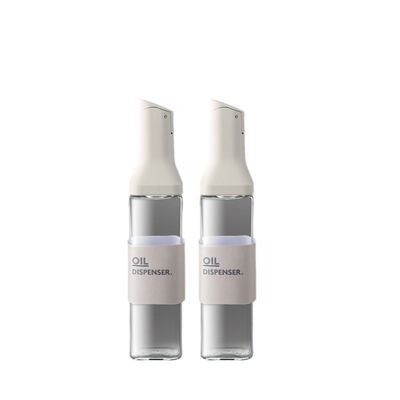 Garrafa de óleo de vidro de 500 ml de capacidade com um design moderno à prova de vazamento e um recipiente de molho