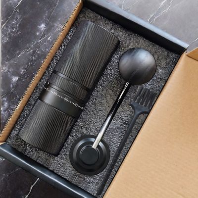 25g Capacidade Moinho de Espresso Portátil C2 Mão de Madeira Utensílios de Cozinha Conjunto com Embalagem de Caixa Regalo