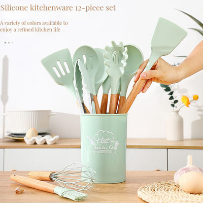 Logotipo personalizado 3000pcs Silicone Kitchen Tools Set Sustentável e durável para cozinhar necessidades