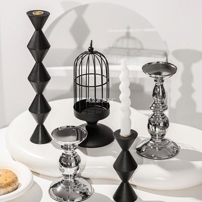 Carregador de velas de metal de casamento com lanternas Jarros de velas Central de velas baixas