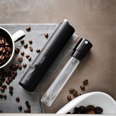 Logotipo personalizado aceitável frasco portátil de spray anti-moscas de 10 ml para grãos de café em preto