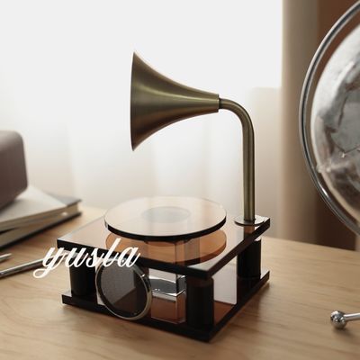 Temática de arte Escultura de decoração de interiores Chumbo de cristal Retro Record Player com técnicas gravadas