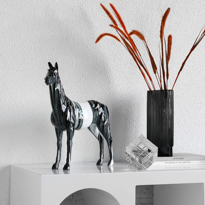 Knick-Knacks de resina nórdica irregular para decoração doméstica e ornamentos de mesa chiques