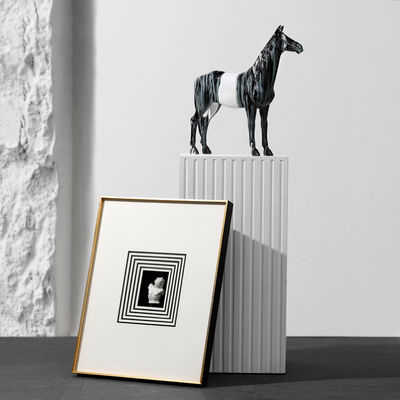 Knick-Knacks de resina nórdica irregular para decoração doméstica e ornamentos de mesa chiques