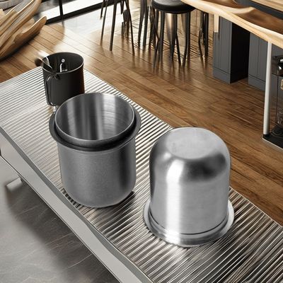 Copo de café de aço inoxidável esculpido moderno para distribuição de pó sem mãos