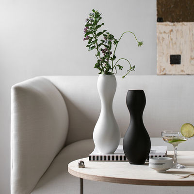 Minimalista Moderno Vaso Cerâmico Preto Branco Esmalte Pigmentado Decorativo Flores de Mesa