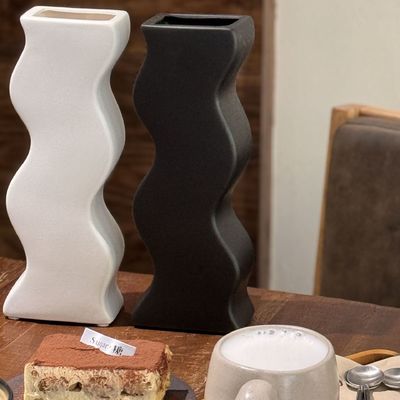 Decoração de Casas de Casamentos Vaso de Cerâmica Branca Moderna para Sala de estar Decoração de Mesa de Jantar