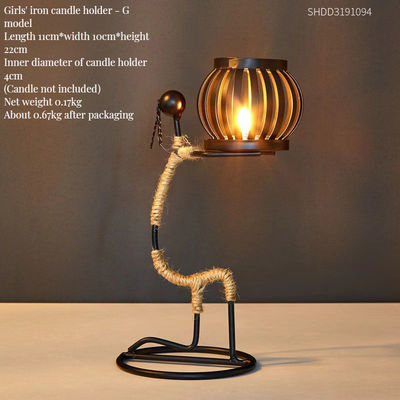 Dimensões personalizadas Romantic Silver Iron Candlestick Holder para Natal e Decoração Doméstica