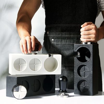 Modern Design Black Tamper Stand com Portafilter Integrado de 58mm e Baristas