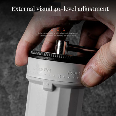 30g Capacidade Máquina de café manual de corpo de plástico com barril de cerâmica ajustável externo