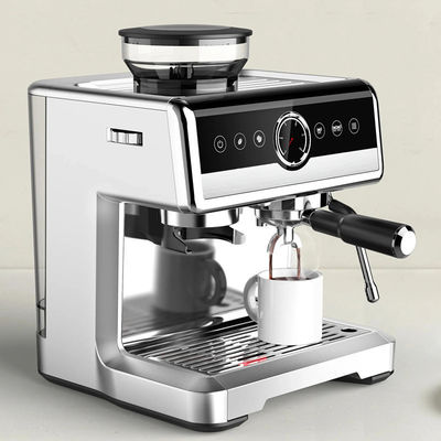 Máquina de café semiautomática com todos os acessórios