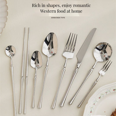 Logotipo personalizado aceitável 24pcs Elegante ouro de aço inoxidável Flatware Set para hotel
