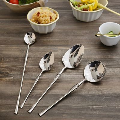 Conjunto de talheres de aço inoxidável de ouro de luxo para hotéis e casamentos