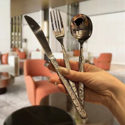 Voltar à Escola série Knight talheres de aço inoxidável para casamento sustentável