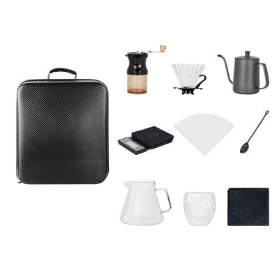 Conjunto de café para viagens ao ar livre com moinho de café manual e kit de gotejamento de gotejamento preto