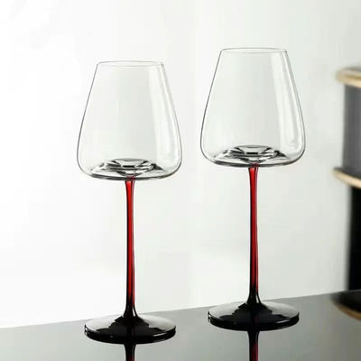 Flutas de fundo concavas com listras verticais coloridas VINHO VÍNIO com caule sem tipo cerâmico