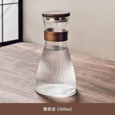 Conjunto de bebidas de vidro de borosilicato de alto tamanho personalizado para garrafas de água fria domésticas modernas