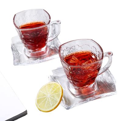 Conjunto de taça de café e prato de porcelana de cerâmica de design simples para decoração residencial