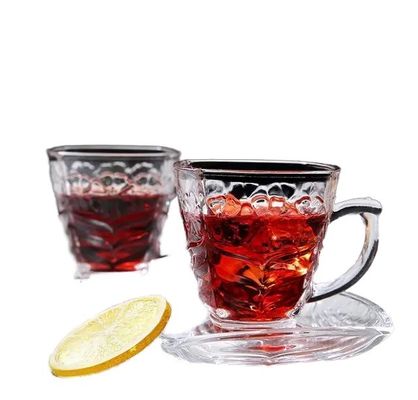 Conjunto de taça de café e prato de porcelana de cerâmica de design simples para decoração residencial