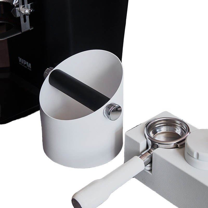 Soluções institucionais B235B Caixa de batida branca elegante para uso de leite em restaurantes