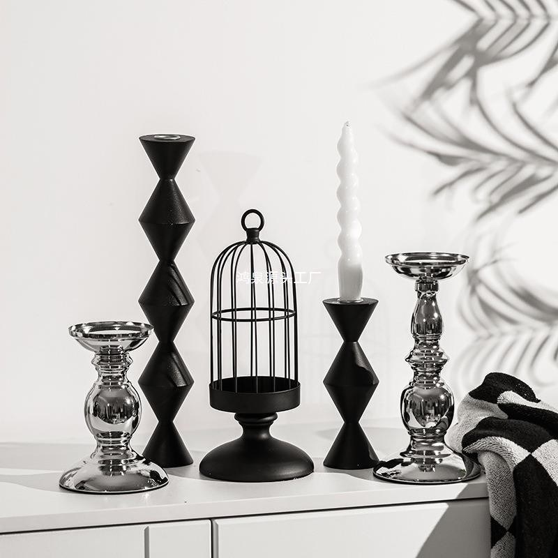 Carregador de velas de metal de casamento com lanternas Jarros de velas Central de velas baixas