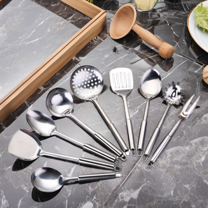 Flatware de aço inoxidável de ouro conjunto ferramentas de cozinha de primeira linha para casamentos e eventos