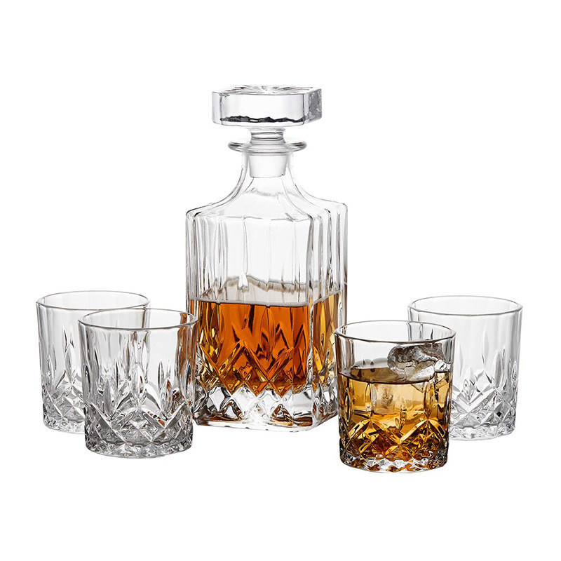 Estilizado cristal sem chumbo Decanter antiquado para o uísque Servido em bares e muito mais