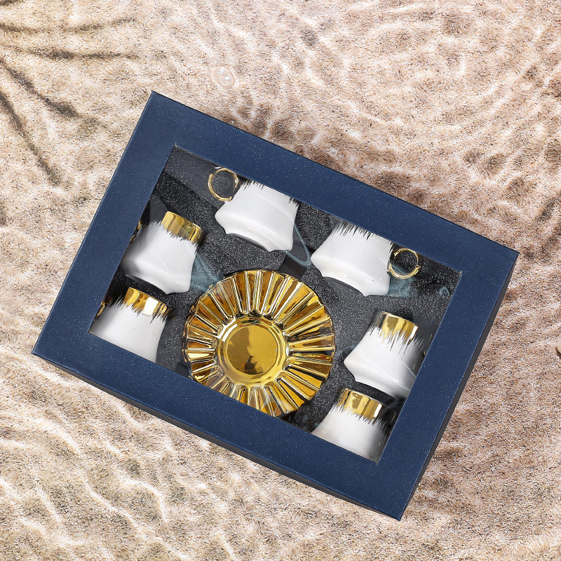 Elegante Design de Papel de Parede de Café e Chá Conjunto de Jantar Ocidental Cerâmico para Vida Sustentável